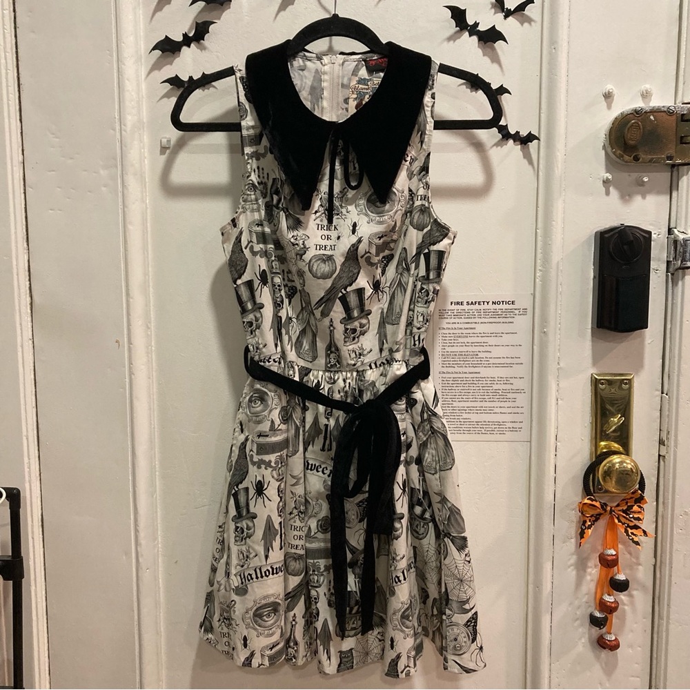 NWT Folter Halloween Dress with Collar